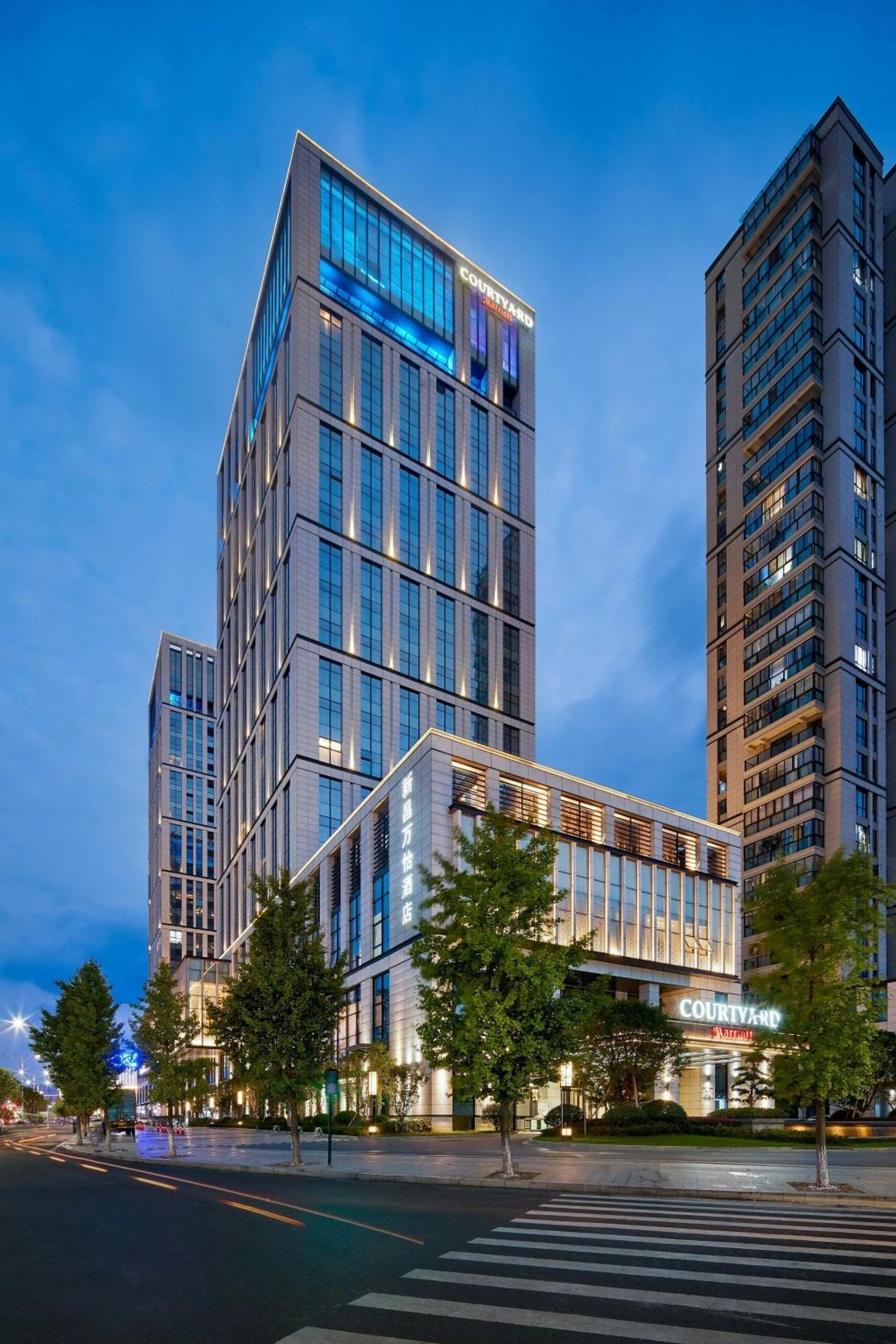 Courtyard By Marriott Xinchang Buitenkant foto