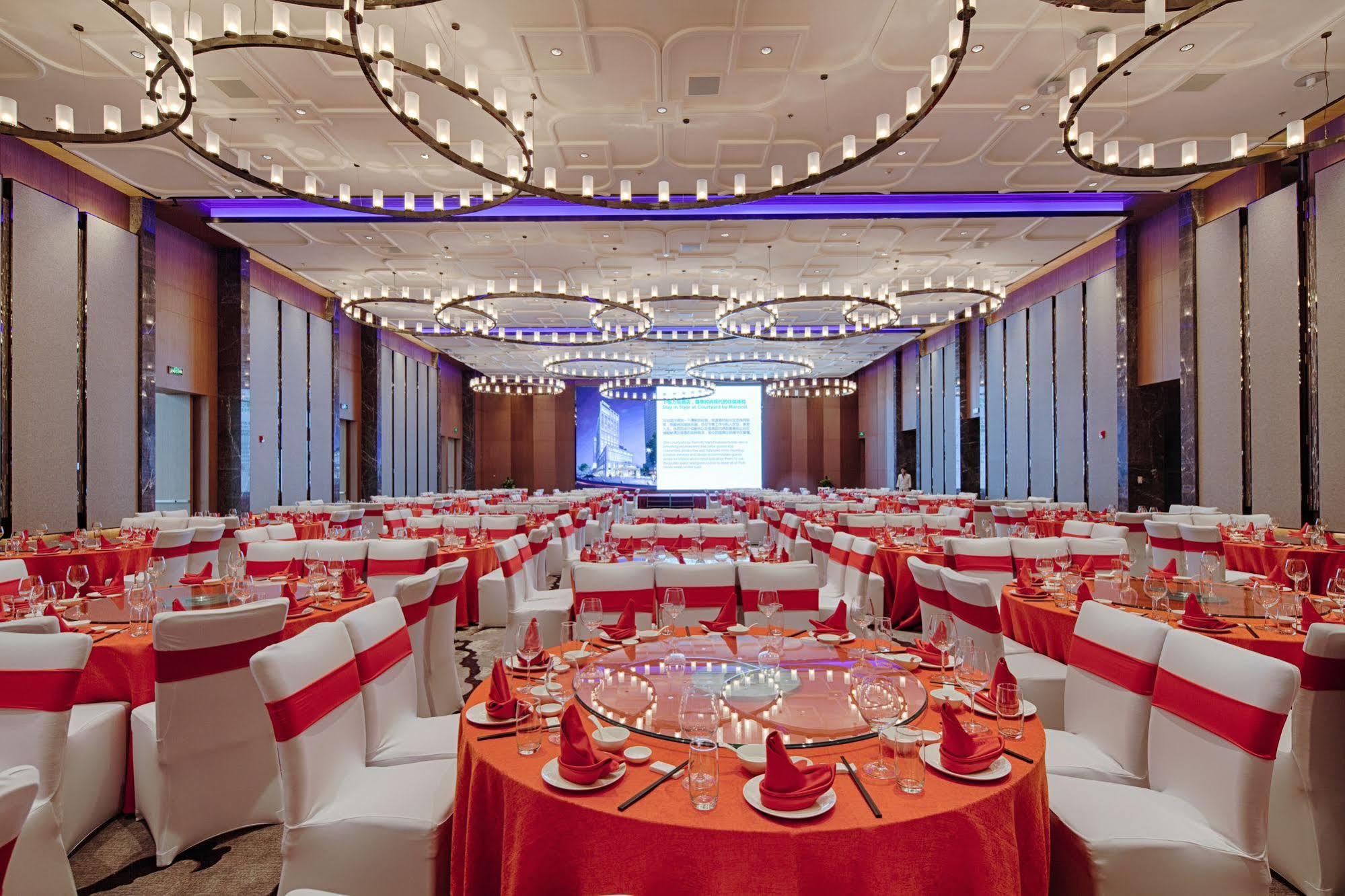 Courtyard By Marriott Xinchang Buitenkant foto
